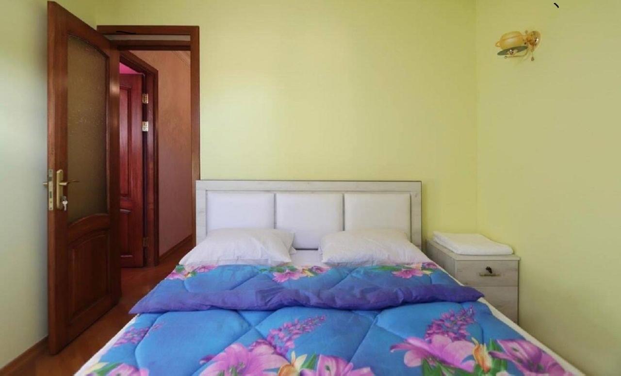 Tumanyan Hostel And Tours Erivan Oda fotoğraf
